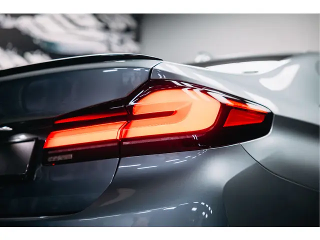 BMW 5 Serie 540i High Executive Edition 2019 Benzine 14