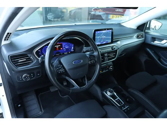 Ford Focus WAGON 1.0 E.B. AUTOMAAT TITANIUM X 2022 Benzine 3