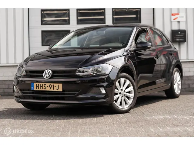 Volkswagen Polo 2