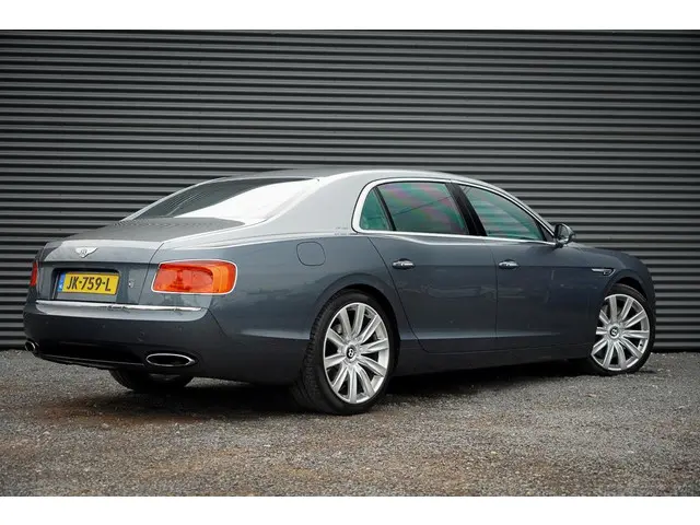 Bentley Flying Spur 6.0 W12 2016 Benzine 4