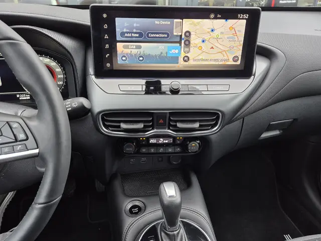 Nissan Juke 1.6 Hybrid N-Connecta 2024 Hybride Benzine 9