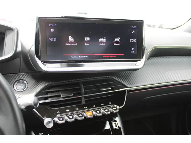 Peugeot 2008 1.2 PureTech GT-Line 2020 Benzine 22