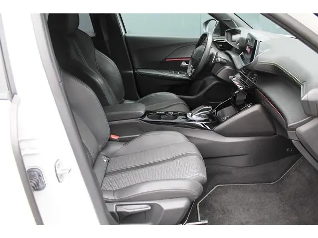 Peugeot 2008 1.2 PureTech GT-Line 2020 Benzine 7