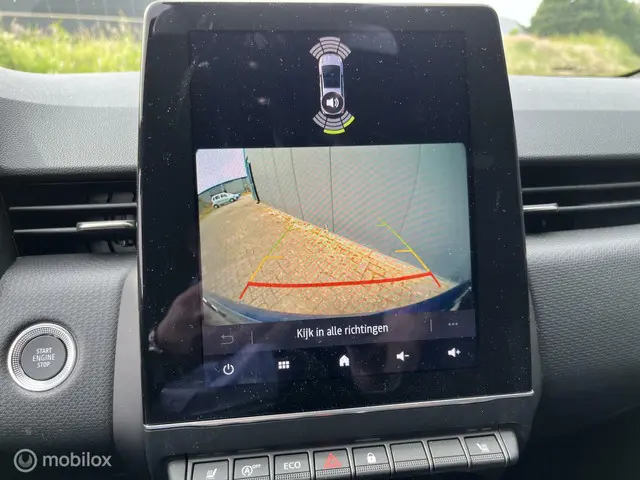 Mitsubishi Colt 1.0T MT Intense+ 2025 Benzine 18