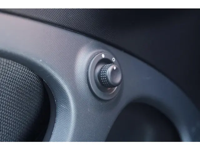 Smart Forfour EQ BRABUS Style 18 kWh 2019 Elektrisch 36