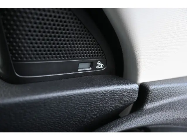 MG EHS 1.5 TGDI Edition1 2021 Hybride Benzine 53