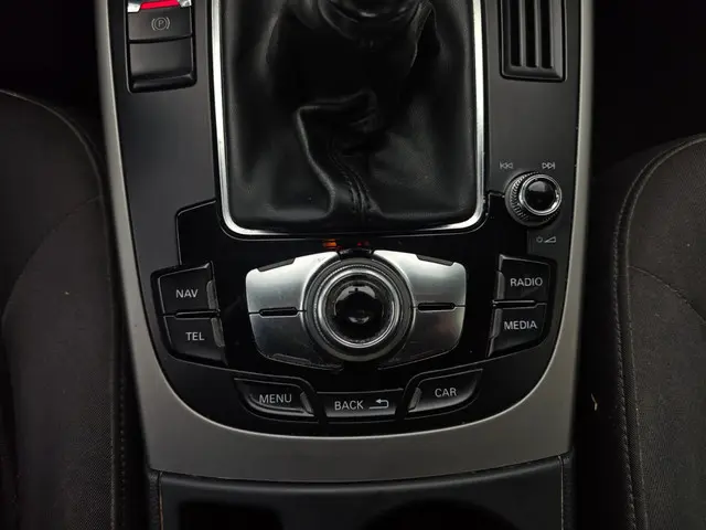 Audi A4 Limousine 1.8 TFSIe Edition 2013 Benzine 15