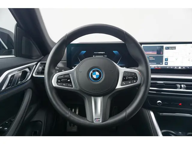 BMW i4 eDrive40 2024 Elektrisch 10