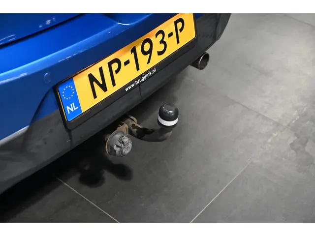 Mazda 2 Skyactiv-G 90 automaat GT-M 2017 Benzine 36