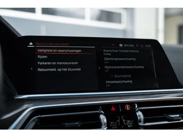 BMW X5 xDrive45e High Executive 2023 Hybride Benzine 55