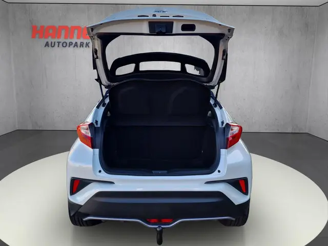 Toyota C-HR 1.8 Hybrid Bi-Tone 2017 Hybride Benzine 21