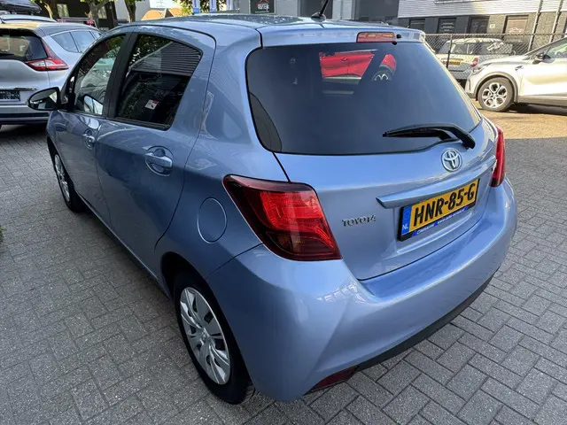 Toyota Yaris 1.3 VVT-i Aspiration 2016 Benzine 7