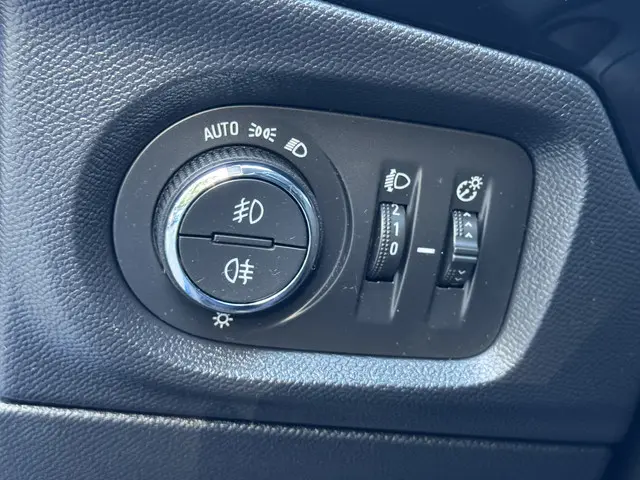 Opel Corsa 1.2 100pk Automaat Edition 2022 Benzine 27