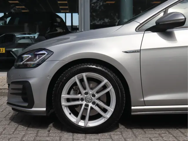 Volkswagen Golf 2.0 TDI GTD DSG 2018 Diesel 14