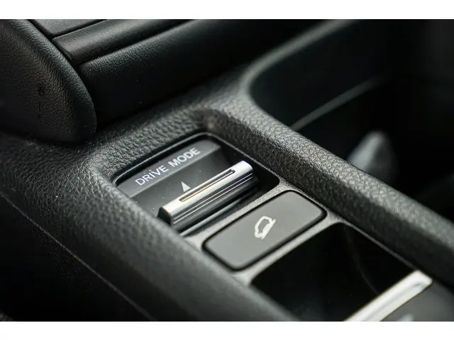 Honda HR-V 1.5i e:HEV ELEGANCE 2022 Hybride Benzine 25