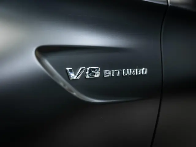 Mercedes-Benz C-Klasse Cabrio AMG 63 S 2022 Benzine 57