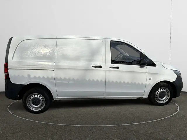 Mercedes-Benz Vito 111 CDI Functional- 2015 Diesel 25