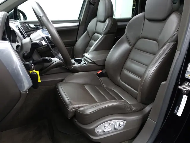 Porsche Cayenne 3.0 S E-Hybrid Aut- 2015 Hybride Benzine 20