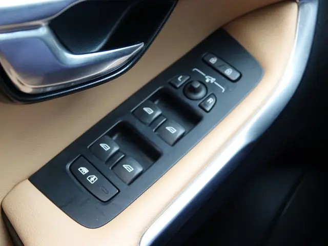 Volvo V40 2.0 T3 Nordic+ 2017 Benzine 31