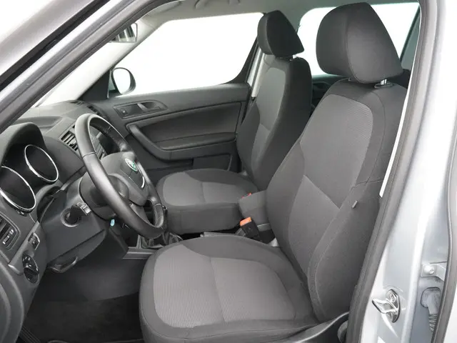 Škoda Yeti 1.2 TSI Sprint 2014 Benzine 11