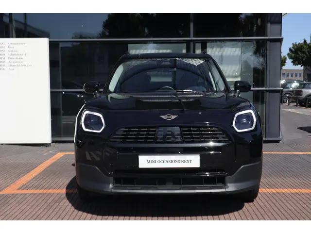 MINI Countryman C 2025 Benzine 3