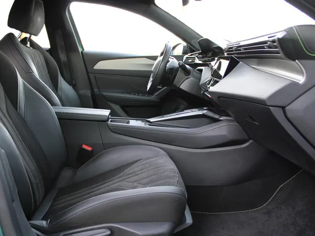 Peugeot 308 SW 1.2 PureTech GT 2022 Benzine 7