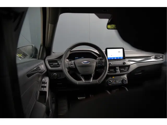 Ford Focus 1.5 EcoBoost ST Line Business 2019 Benzine 30