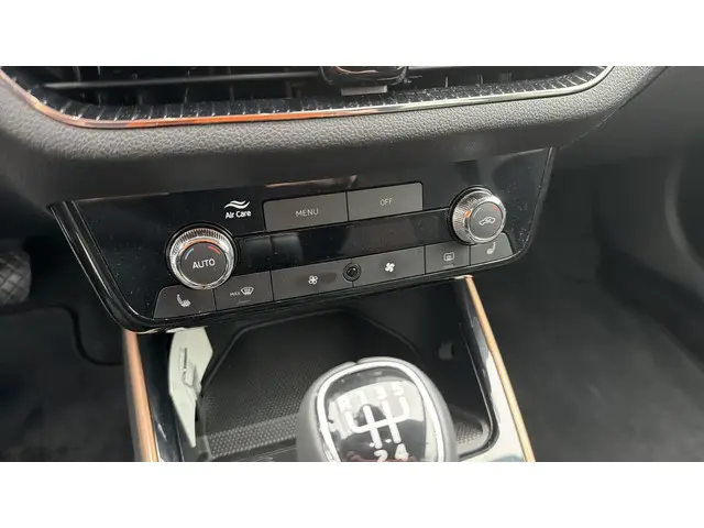 Škoda Fabia 1.0 TSI Business Edition 2025 Benzine 15