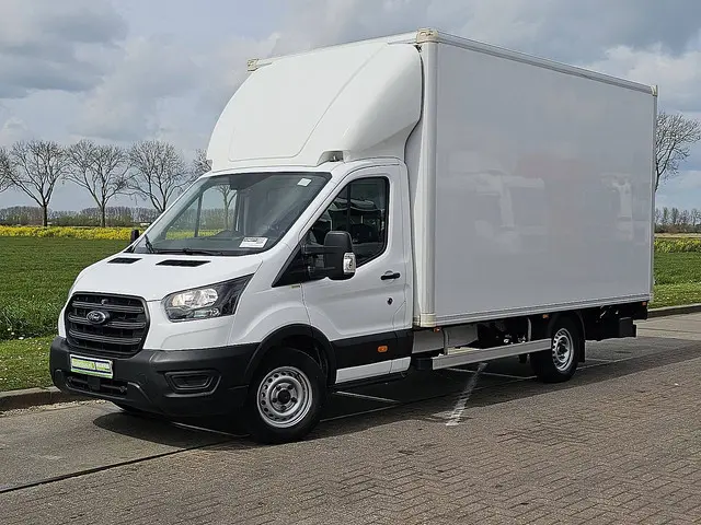 Ford Transit 2