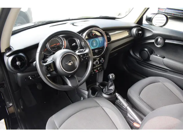MINI One Mini 1.5 Essential 2021 Benzine 9