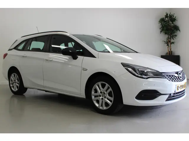 Opel Astra Sports Tourer 1.4 Edition 2022 Benzine 2