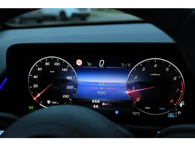 Mercedes-Benz GLB 180 AMG 7 Persoons 2025 Benzine 3