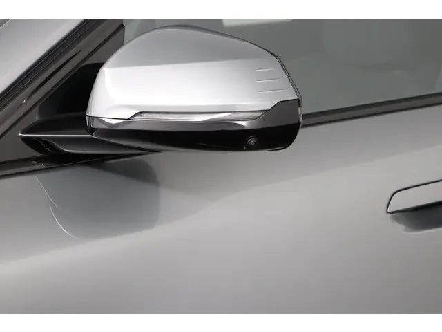 BMW iX2 xDrive30 67 kWh 2024 Elektrisch 28