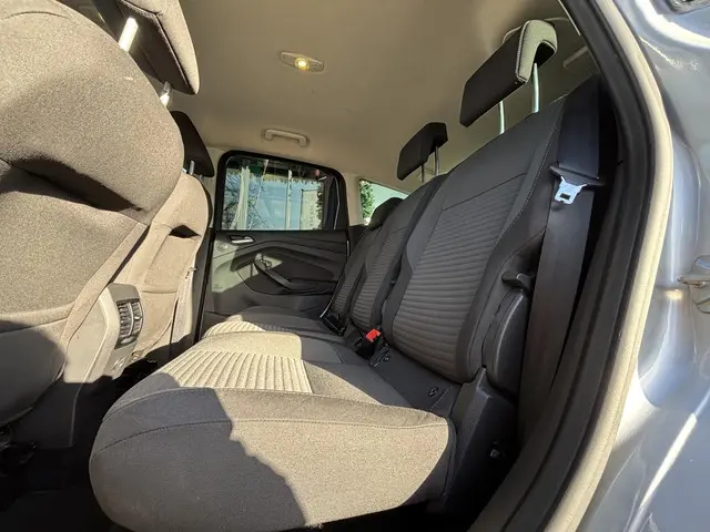 Ford C-MAX 1.5 Titanium 2016 Benzine 4