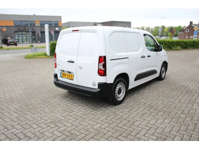 Opel Combo 1.6D L1H1 Edition 2019 Diesel 4