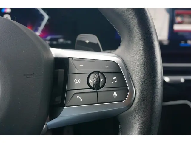 BMW X1 xDrive30e 2022 Hybride Benzine 15