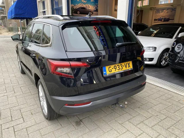 Škoda Karoq 1.5 TSI ACT Business Edition 2019 Benzine 4