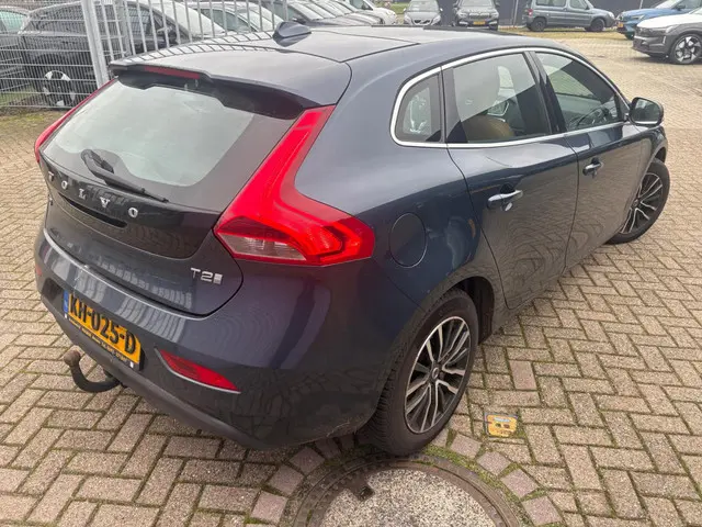 Volvo V40 2.0 T2 Nordic+ 2016 Benzine 3