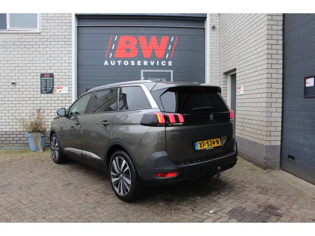 Peugeot 5008 1.2 PureTech Allure| 7 Persoons 2018 Benzine 3