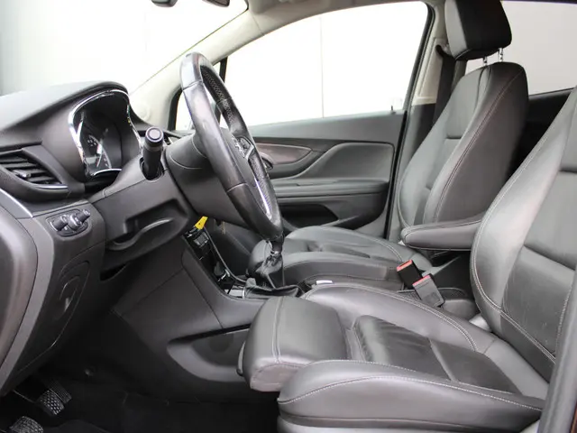 Opel Mokka 1.4 T Innovation 2017 Benzine 11