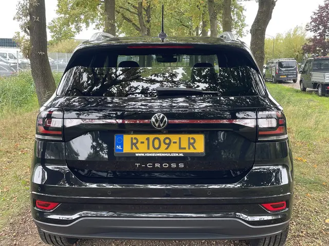 Volkswagen T-Cross 1.0 TSI R-Line 2022 Benzine 9