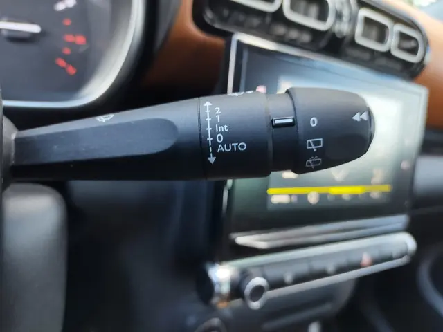 Citroën C3 Aircross 1.2 PureTech S&S Shine 2018 Benzine 7