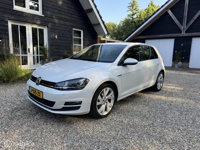 Volkswagen Golf 1.4 TSI CUP Edition 2014 Benzine