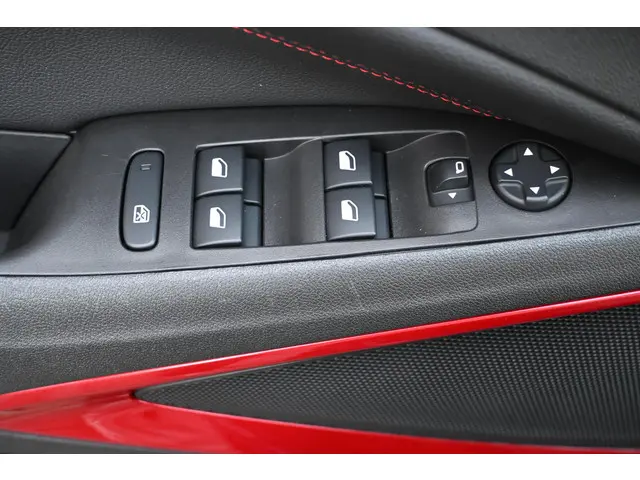 Opel Crossland 1.2 Turbo GS Line 2022 Benzine 24