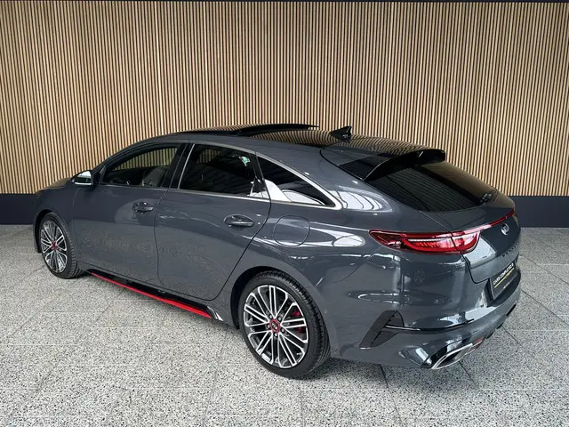 Kia ProCeed 1.6 T-GDI GT 2021 Benzine 35