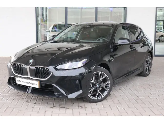 BMW 1 Serie 5-deurs 120 2024 Benzine 16