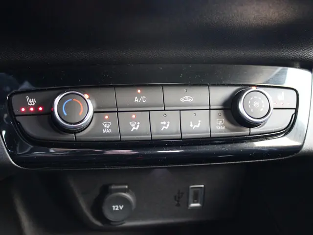 Opel Corsa 1.2 Turbo Hybrid Yes 2025 Hybride Benzine 22