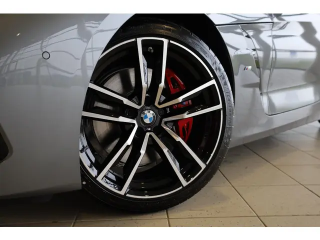 BMW Z4 Roadster sDrive20i 2026 Benzine 7