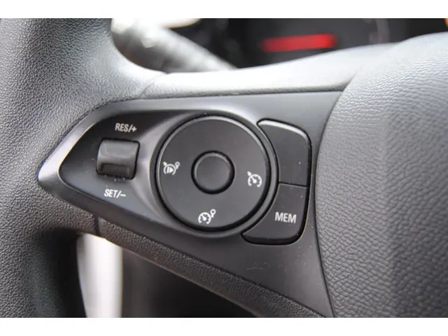 Opel Corsa 1.2 Edition 2021 Benzine 12