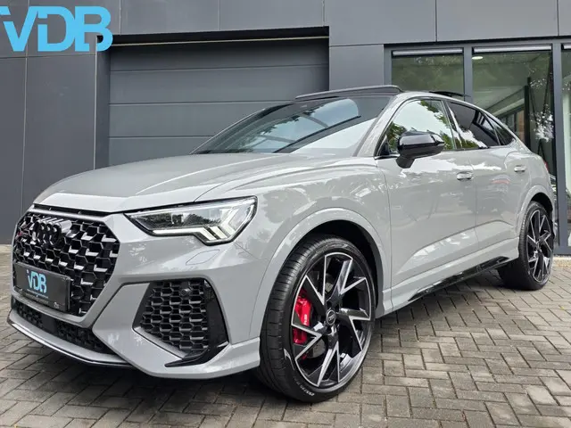 Audi RSQ3 RS Q3 2.5 TFSI SPORTBACK 2023 Benzine 4